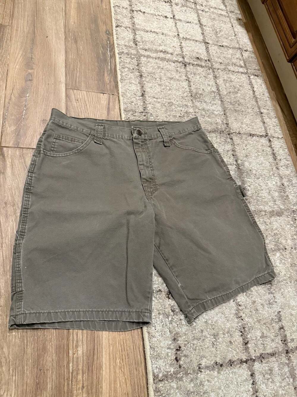 Wrangler Men's Canvas Carpenter Shorts 64WC5MH Olive Green